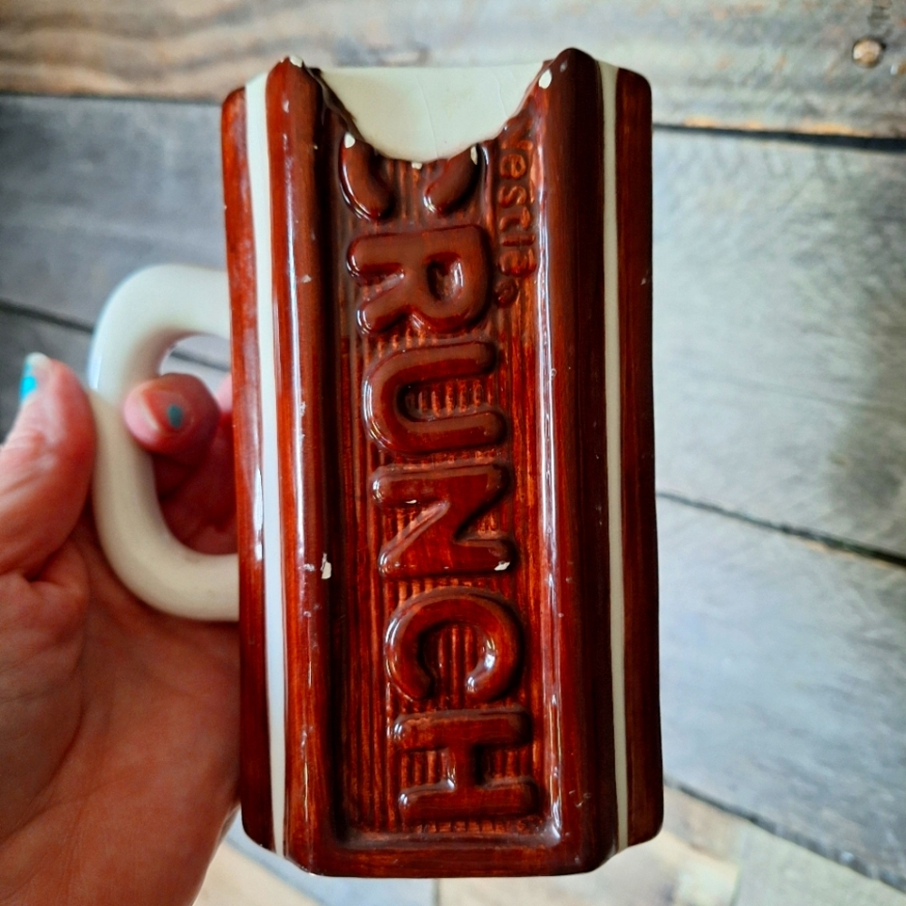 Nestle crunch mug